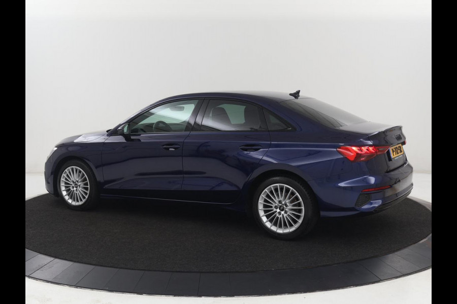 Audi A3 30 TFSI Advanced edition | Stoelverwarming | Adaptive cruise | Carplay | Sportstoelen | Virtual Cockpit | Navigatie | Full LED | Parkeerhulp | Climate control | Bluetooth