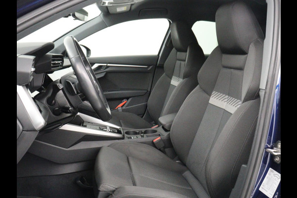 Audi A3 30 TFSI Advanced edition | Stoelverwarming | Adaptive cruise | Carplay | Sportstoelen | Virtual Cockpit | Navigatie | Full LED | Parkeerhulp | Climate control | Bluetooth