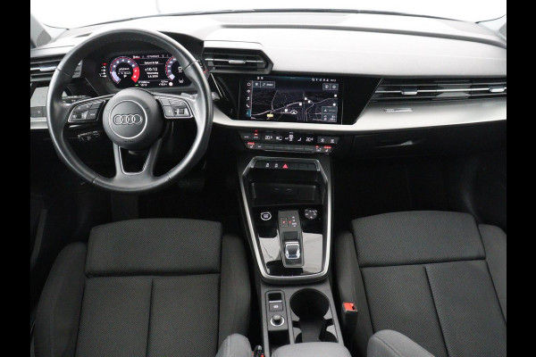 Audi A3 30 TFSI Advanced edition | Stoelverwarming | Adaptive cruise | Carplay | Sportstoelen | Virtual Cockpit | Navigatie | Full LED | Parkeerhulp | Climate control | Bluetooth