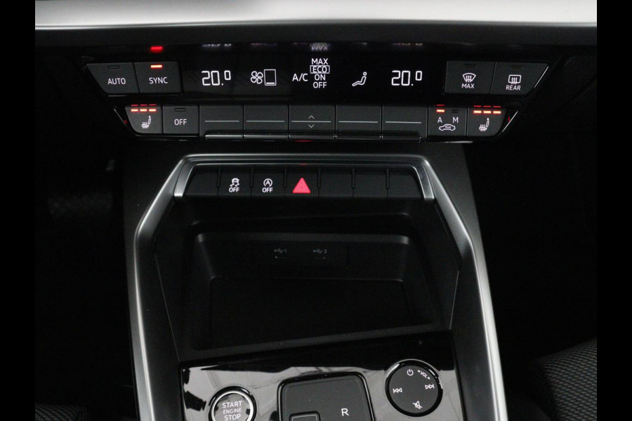 Audi A3 30 TFSI Advanced edition | Stoelverwarming | Adaptive cruise | Carplay | Sportstoelen | Virtual Cockpit | Navigatie | Full LED | Parkeerhulp | Climate control | Bluetooth