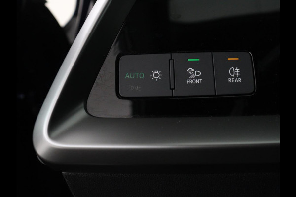 Audi A3 30 TFSI Advanced edition | Stoelverwarming | Adaptive cruise | Carplay | Sportstoelen | Virtual Cockpit | Navigatie | Full LED | Parkeerhulp | Climate control | Bluetooth