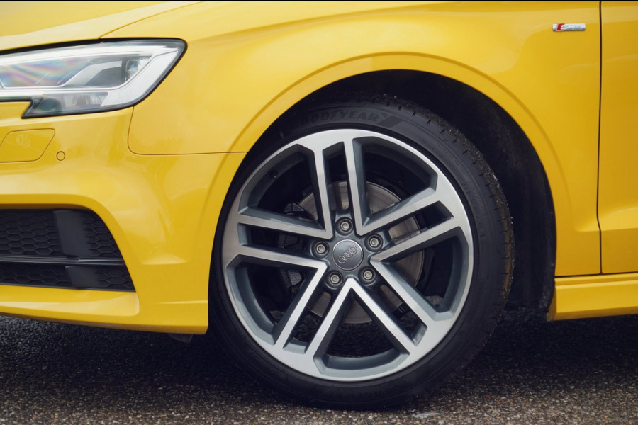Audi A3 Cabriolet 1.5 TFSI CoD Sport S Line Edition / Vegasgelb / Led Matrix / Camera / Navi / Stoelverw. / Nekverw.