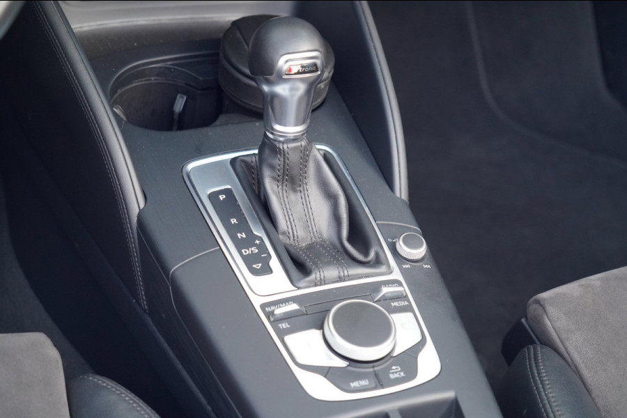 Audi A3 Cabriolet 1.5 TFSI CoD Sport S Line Edition / Vegasgelb / Led Matrix / Camera / Navi / Stoelverw. / Nekverw.