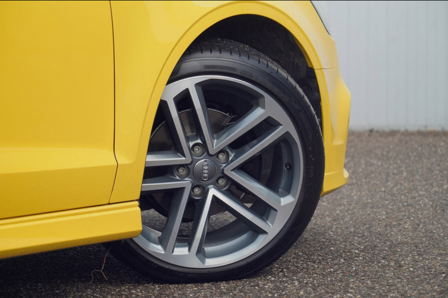 Audi A3 Cabriolet 1.5 TFSI CoD Sport S Line Edition / Vegasgelb / Led Matrix / Camera / Navi / Stoelverw. / Nekverw.