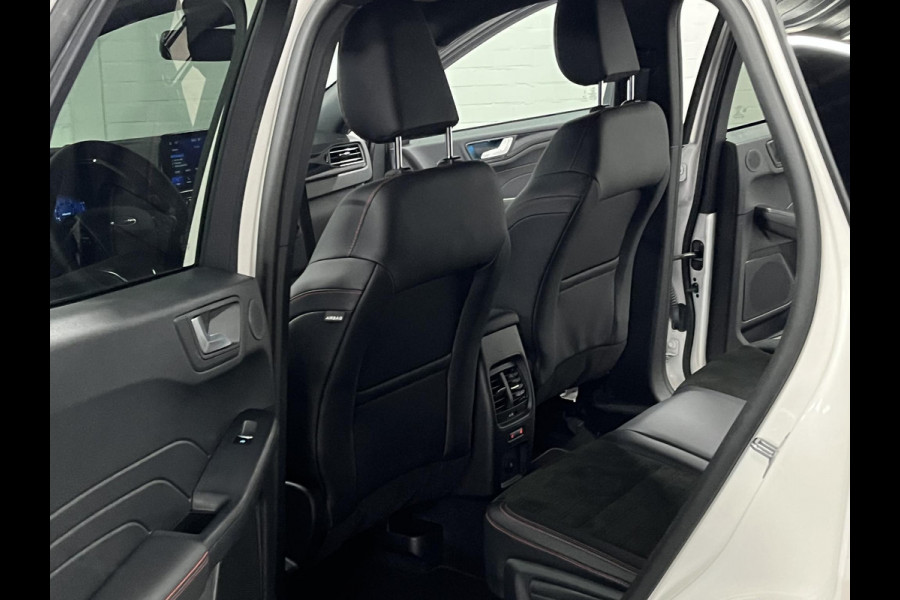 Ford Kuga 1.5 EcoBoost ST-Line X Trekhaak | *1800 kg Trekgewicht | Adapt. cruise | B&O | Stoel-/Stuur verwarming | Carplay | Head-up