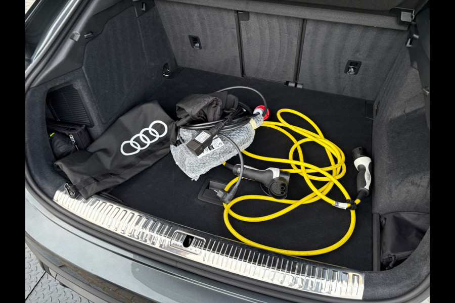 Audi Q3 Sportback 45 TFSI e S-Line | Pano | Trekhaak wegkl. | Memory Seats | Sonos | 360 Camera | 20'' | Prijs Rijklaar!!