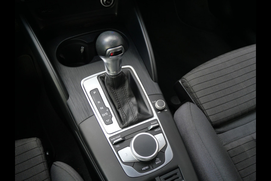 Audi A3 Sportback 35 TFSI COD ADVANCE | VIRTUAL | LED | CARPLAY | ALL-SEASON | NL-AUTO!!