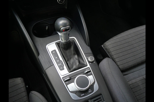 Audi A3 Sportback 35 TFSI COD ADVANCE | VIRTUAL | LED | CARPLAY | ALL-SEASON | NL-AUTO!!