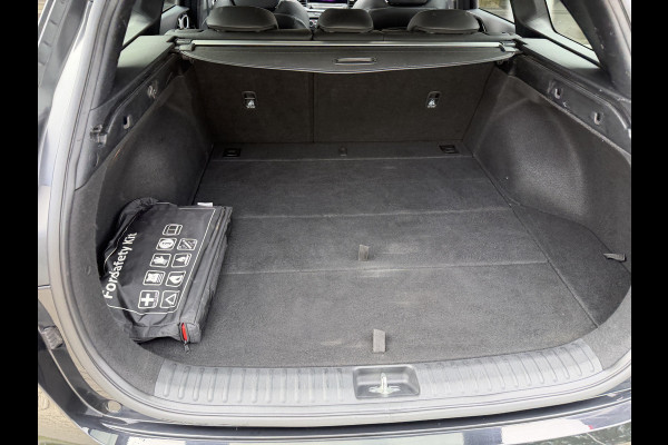Kia Ceed Sportswagon 1.5 T-GDi GT-Line / Automaat / Keyless / Carplay / Schuif- Kanteldak / 17'' LM /