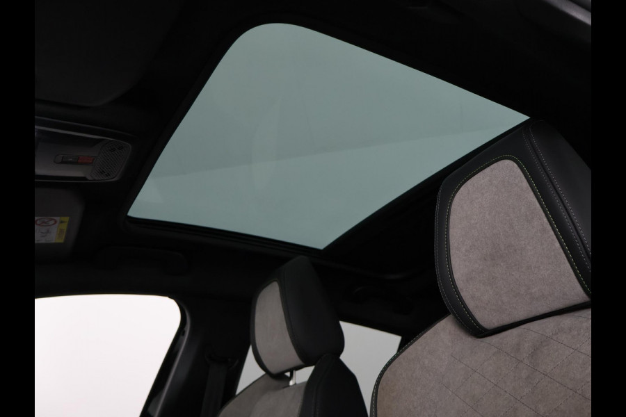 Peugeot 208 1.2 PureTech GT Pack . GARANTIE TOT 03-2031 . STOELVERWARMING . PANORAMA-DAK .