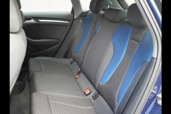 Audi A3 Sportback 35 TFSI COD ADVANCE | VIRTUAL | LED | CARPLAY | ALL-SEASON | NL-AUTO!!