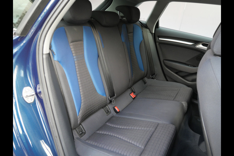 Audi A3 Sportback 35 TFSI COD ADVANCE | VIRTUAL | LED | CARPLAY | ALL-SEASON | NL-AUTO!!