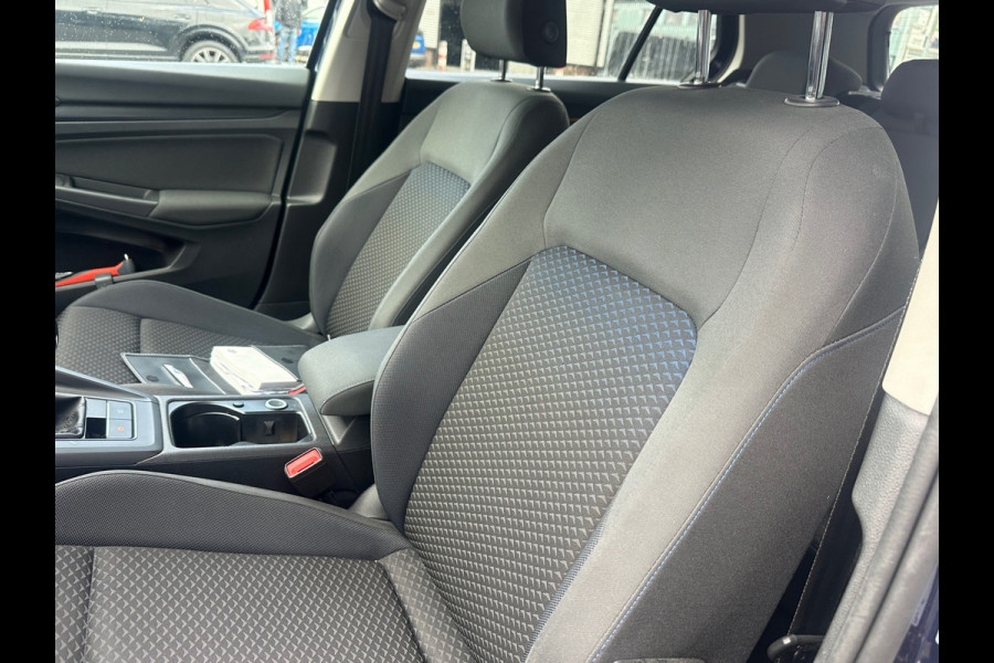 Volkswagen Golf 1.0 TSI Life Business Stoelverw. |Apple carplay