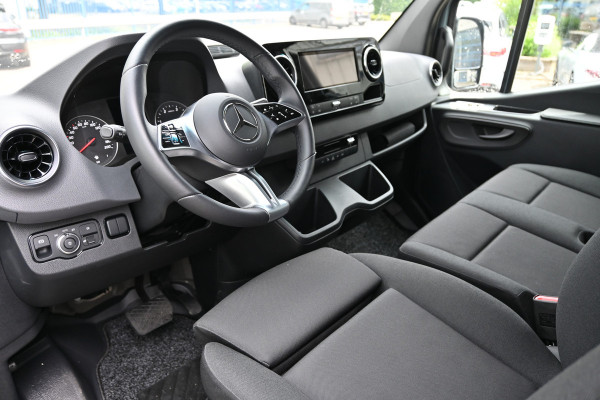 Mercedes-Benz Sprinter 315 CDI Pro RWD L2H2 LED, Geveerde stoel, Navigatie met smartphone integratiepakket, Etc.