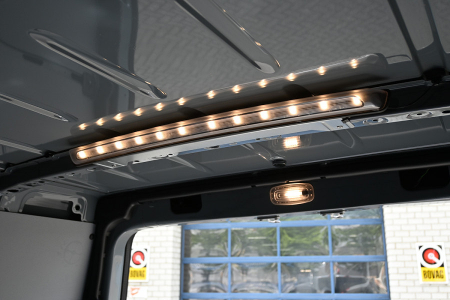 Mercedes-Benz Sprinter 315 CDI Pro RWD L2H2 LED, Geveerde stoel, Navigatie met smartphone integratiepakket, Etc.