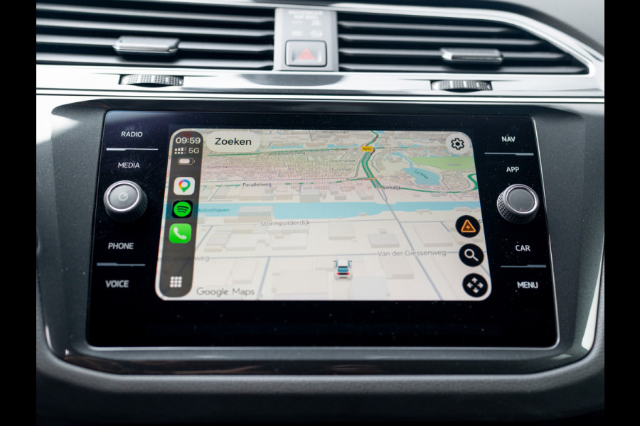 Volkswagen Tiguan 1.5 TSI R-Line Business+ | Trekhaak wegkl. | 360Camera | Harman/Kardon | Side Assist | Elk. A-klep | IQ Light | Prijs Rijklaar!!