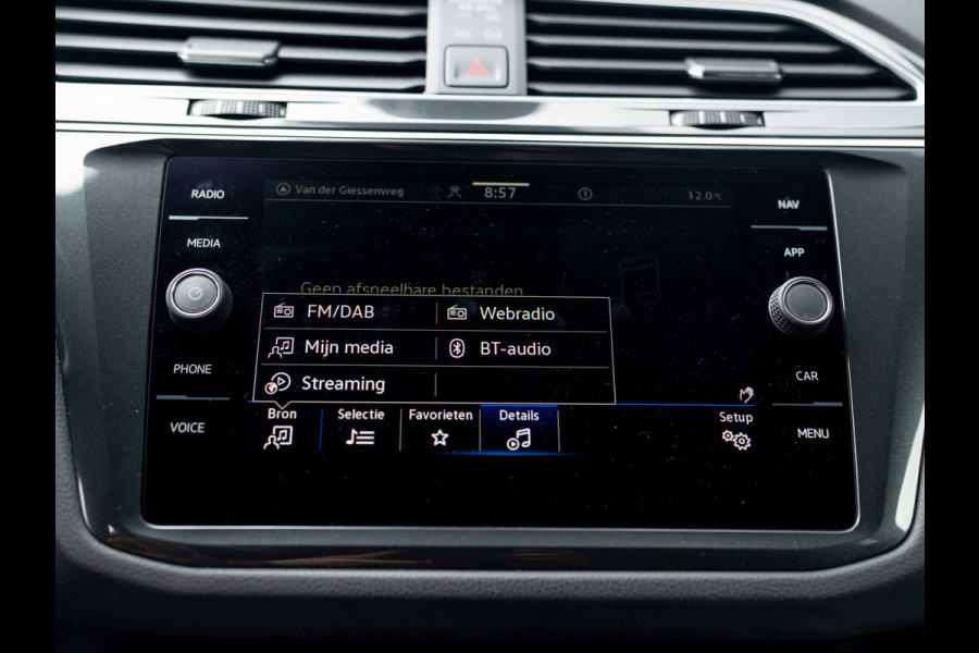 Volkswagen Tiguan 1.5 TSI R-Line Business+ | Trekhaak wegkl. | 360Camera | Harman/Kardon | Side Assist | Elk. A-klep | IQ Light | Prijs Rijklaar!!