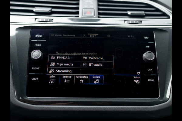 Volkswagen Tiguan 1.5 TSI R-Line Business+ | Trekhaak wegkl. | 360Camera | Harman/Kardon | Side Assist | Elk. A-klep | IQ Light | Prijs Rijklaar!!