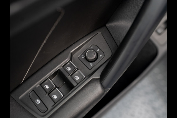 Volkswagen Tiguan 1.5 TSI R-Line Business+ | Trekhaak wegkl. | 360Camera | Harman/Kardon | Side Assist | Elk. A-klep | IQ Light | Prijs Rijklaar!!