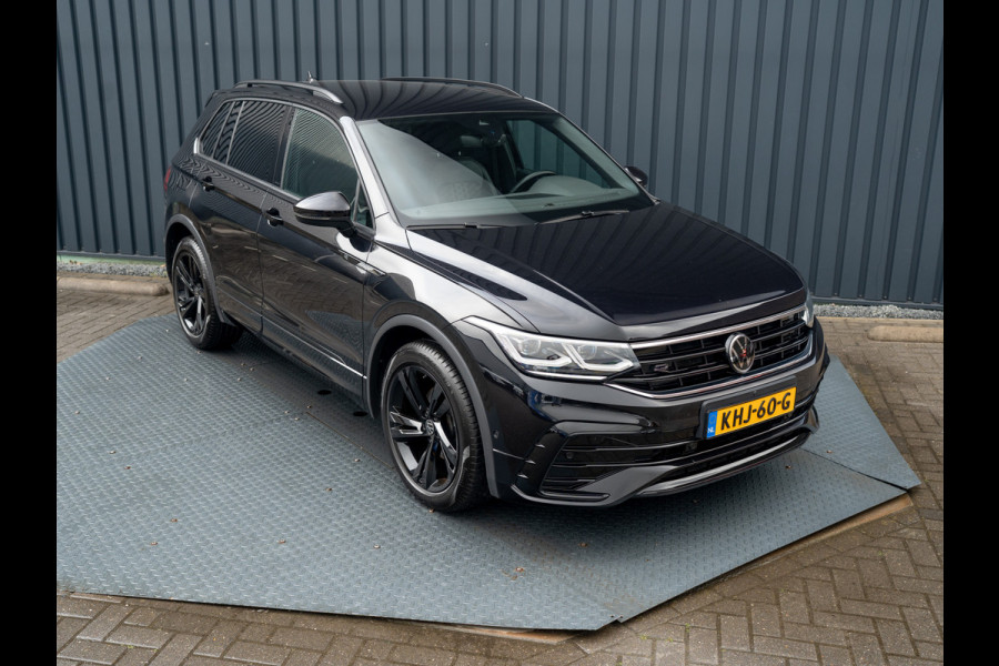 Volkswagen Tiguan 1.5 TSI R-Line Business+ | Trekhaak wegkl. | 360Camera | Harman/Kardon | Side Assist | Elk. A-klep | IQ Light | Prijs Rijklaar!!