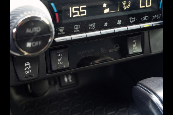 Toyota RAV4 2.5 Hybrid Style|Trekhaak|Alarm|Two Tone