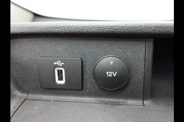 Ford Transit Custom 130pk Automaat L2H1 Trend Navigatie Cruise control Camera Parkeersensoren Trekhaak Airco