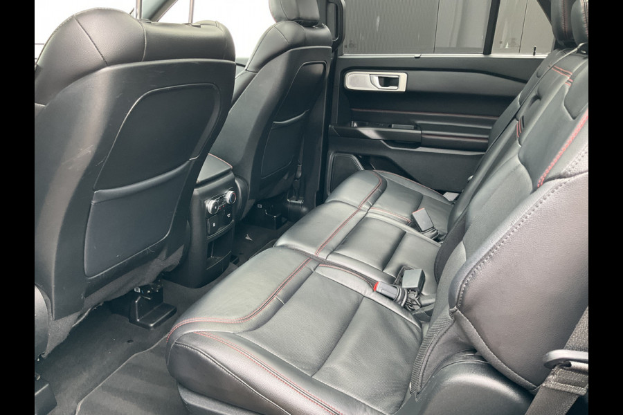 Ford Explorer 7-Pers 3.0 V6 PHEV ST-Line 7-Pers Pano Trekhaak Stoelverw+Ventilatie Massage EcoBoost