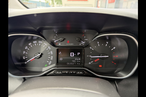 Citroën C3 Aircross 130pk Shine (Elektrisch Schuifdak - Keyless Entry - Camera - Parkeersensoren V+A - Automatische Airco - Navigatie - Apple Carpla