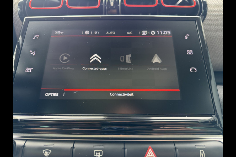 Citroën C3 Aircross 130pk Shine (Elektrisch Schuifdak - Keyless Entry - Camera - Parkeersensoren V+A - Automatische Airco - Navigatie - Apple Carpla