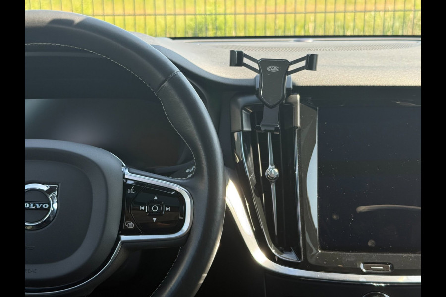 Volvo V60 2.0 B5 R-Design | 360 Camera | Harman/Kardon | HUD | PANO | Carplay |