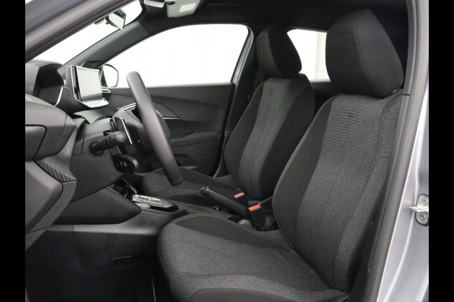 Peugeot 2008 1.2 Hybrid 136 Style | Automaat | Carplay | Climate control | Parkeerhulp | Full LED | Cruise control | Bluetooth
