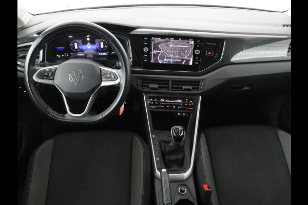 Volkswagen Polo 1.0 TSI Life Business | Stoelverwarming | Adaptive cruise | Carplay | Trekhaak | Navigatie | Full LED | 16'' | Climate control | DAB | Bluetooth
