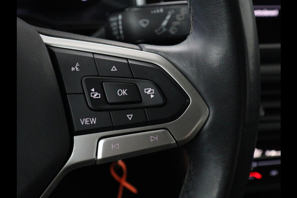 Volkswagen Polo 1.0 TSI Life Business | Stoelverwarming | Adaptive cruise | Carplay | Trekhaak | Navigatie | Full LED | 16'' | Climate control | DAB | Bluetooth