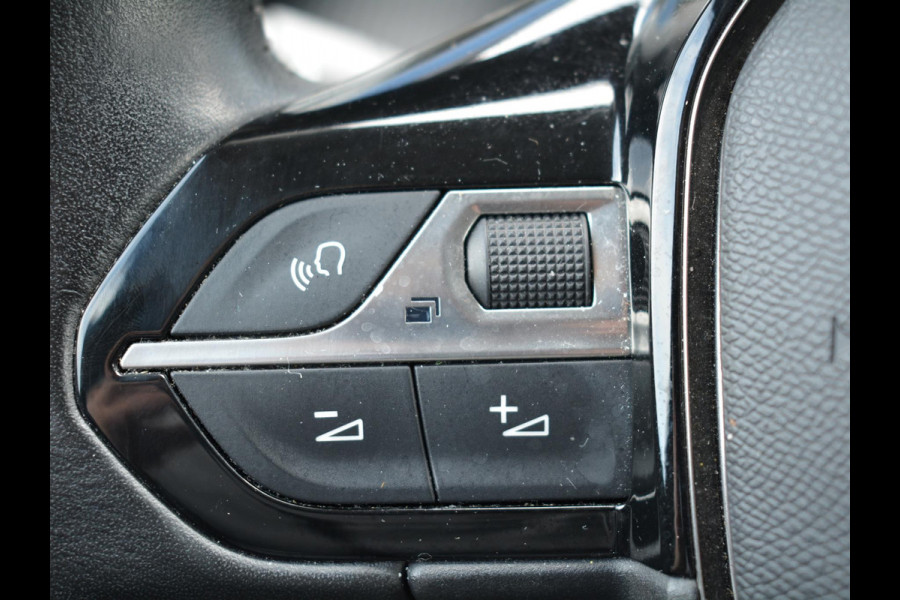 Peugeot 2008 1.2 PureTech Allure Trekhaak