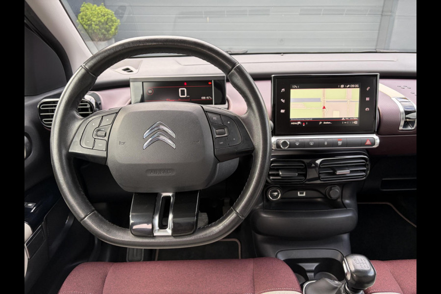 Citroën C4 Cactus 1.2 PureTech Shine 131pk,6 Bak,D-riem vv in 204,Pano,Trekhaak,Camera,Navi,Dodehoek,Keyless,Clima,Cruise,N.A.P,Recent beurt gehad,Pdc V+A,Lm velgen,Apk tot 06-2027