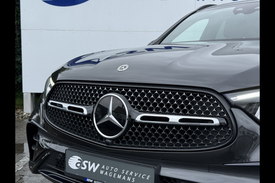 Mercedes-Benz GLC 300e 4MATIC AMG Line | Trekhaak | Distronic | CarPlay | Camera | 19 inch