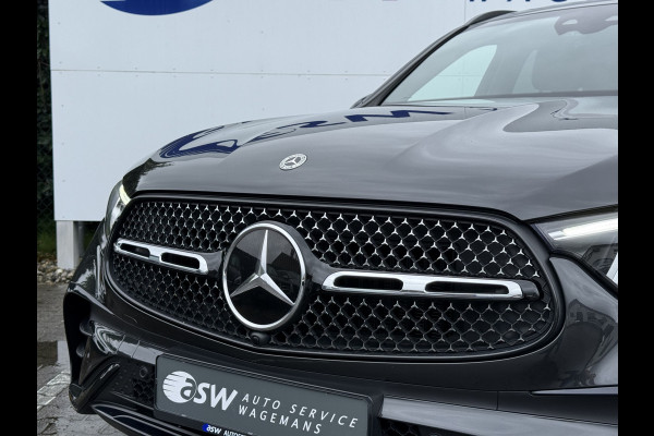 Mercedes-Benz GLC 300e 4MATIC AMG Line | Trekhaak | Distronic | CarPlay | Camera | 19 inch