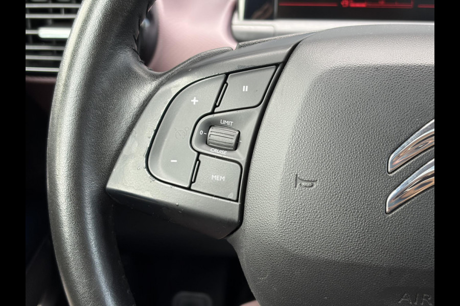 Citroën C4 Cactus 1.2 PureTech Shine 131pk,6 Bak,D-riem vv in 204,Pano,Trekhaak,Camera,Navi,Dodehoek,Keyless,Clima,Cruise,N.A.P,Recent beurt gehad,Pdc V+A,Lm velgen,Apk tot 06-2027