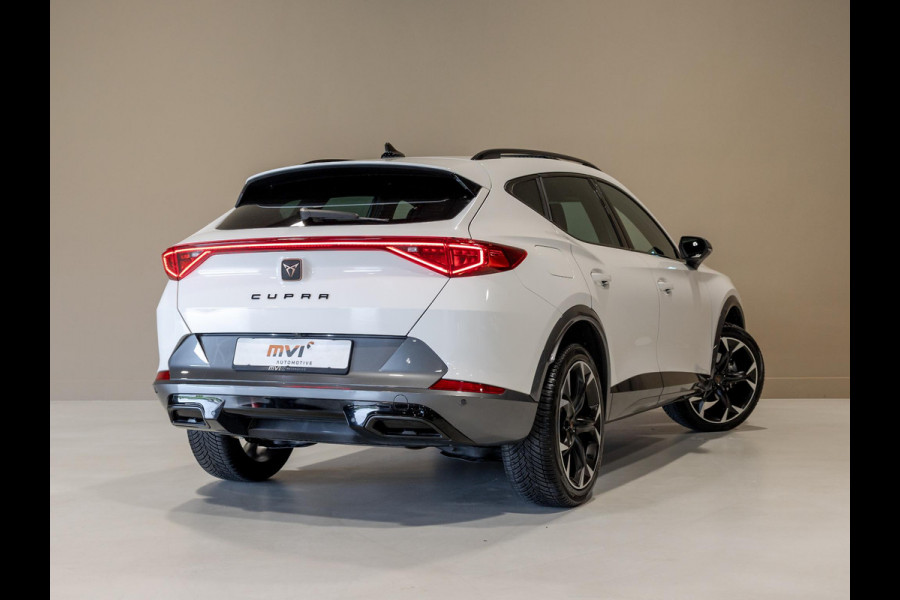 CUPRA Formentor 1.5 TSI Business Edition Plus / 150pk / Panorama dak / Achteruitrij camera / Stoel en stuur verwarming /