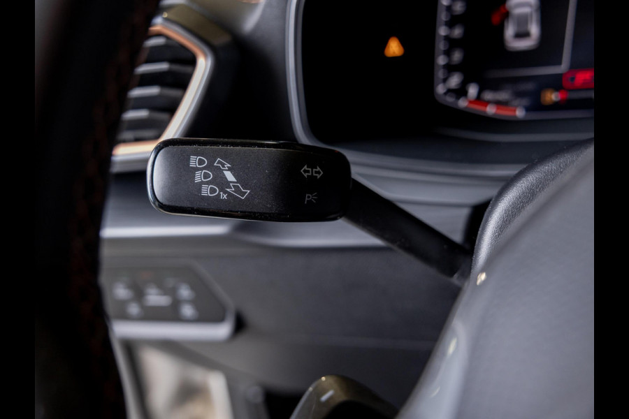 CUPRA Formentor 1.5 TSI Business Edition Plus / 150pk / Panorama dak / Achteruitrij camera / Stoel en stuur verwarming /