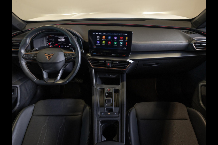 CUPRA Formentor 1.5 TSI Business Edition Plus / 150pk / Panorama dak / Achteruitrij camera / Stoel en stuur verwarming /