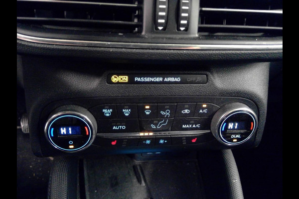 Ford FOCUS Wagon 1.0 EcoBoost Hybrid Active X Business 126.500 KM | Trekhaak | Navigatie | Panorama Dak