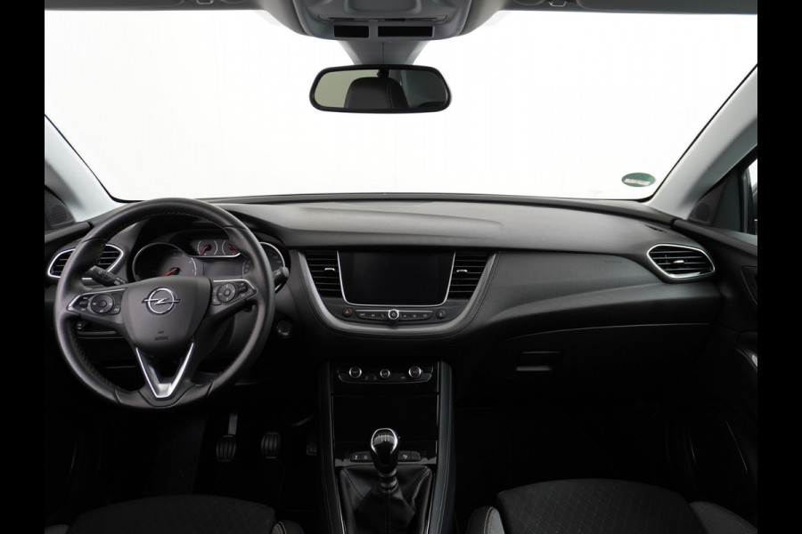 Opel Grandland X T131PK Business Executive Apple Carplay Android Auto Camera Navi AGR-Comfort Stoelen Keyless 19" DAB+ ECC Bluetooth Cruise Contr Isofix Elek.Achterklep Lane-Assist Lmv Regen-Licht Sensor Privacy Glas Dealer Onderhouden Origineel Nederlandse Auto