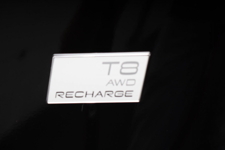 Volvo XC90 2.0 T8 455pk Recharge AWD Ultimate Dark Leder Panorama-schuifdak Navigatie Harman Kardon Electrisch bedienbare achterklep Camera Cruise control Apple Carplay/ Android Auto
