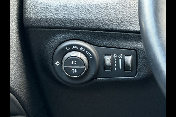 Jeep Compass 1.4 MultiAir Opening Edition Plus | Navigatie | Leder | Beats audio | Stoel + stuurwiel verwarming
