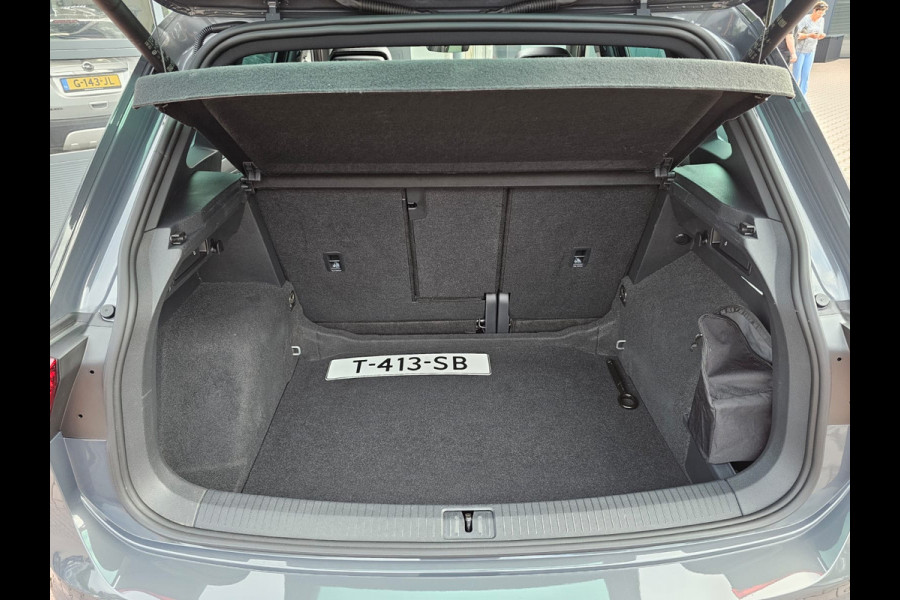 Volkswagen Tiguan 2.0 TSI 190PK 4MOTION DSG R-Line | Pano | Trekhaak | HUD | Stuur- & stoelverwarming | Virtual | App-connect | LMV 19" |