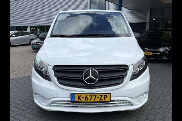 Mercedes-Benz EVITO TOURER PRO L2 90 kWh | BTW Auto | SOH 95,5% | 9 Pers. | Stoelverwarming | Navi | Cruise Control |