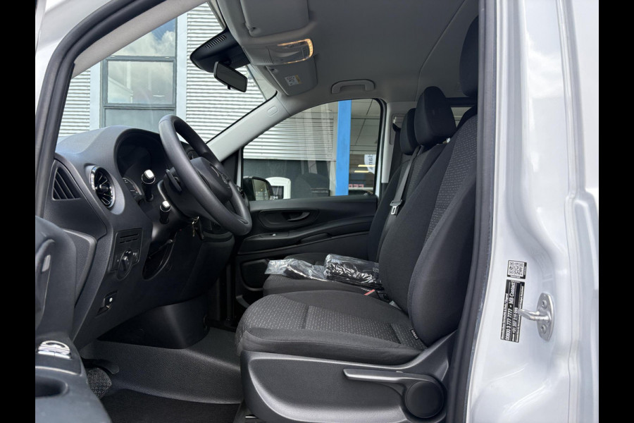 Mercedes-Benz EVITO TOURER PRO L2 90 kWh | BTW Auto | SOH 95,5% | 9 Pers. | Stoelverwarming | Navi | Cruise Control |