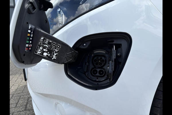 Mercedes-Benz EVITO TOURER PRO L2 90 kWh | BTW Auto | SOH 95,5% | 9 Pers. | Stoelverwarming | Navi | Cruise Control |
