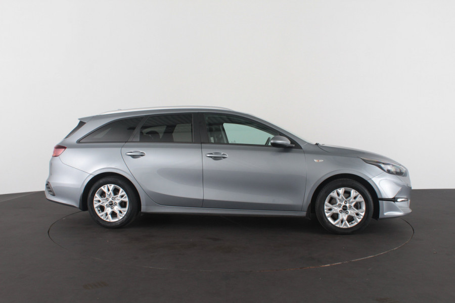 Kia Ceed Sportswagon Dynamic > 160pk/Trekhaak/Camera/Apple Carplay/Android Auto...